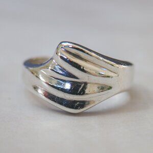 Vintage TAXCO Sterling Sculpted Wave Ring — Size 6.75